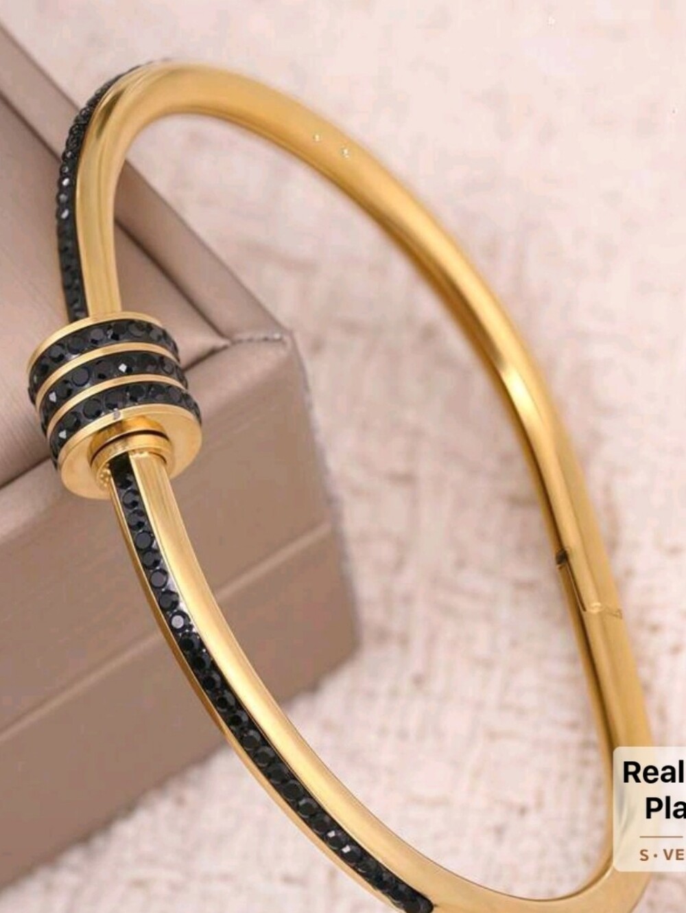 Luxury Style Bracelets - Picture 5 of 6